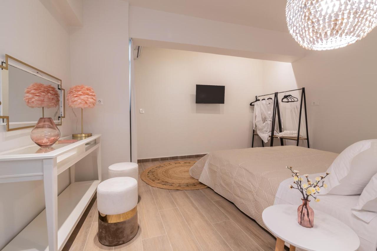 Blush & Crema Apartments Zakynthos Town Exterior photo